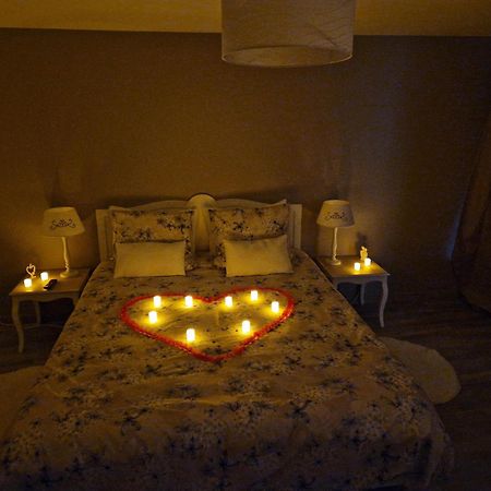 Le Relais Des Clefs - Au Calme Du Gatinais - Escapade A Deux - Terrasse Privee - Wifi - Offre Romantique Sur Demande Valpuiseaux Buitenkant foto