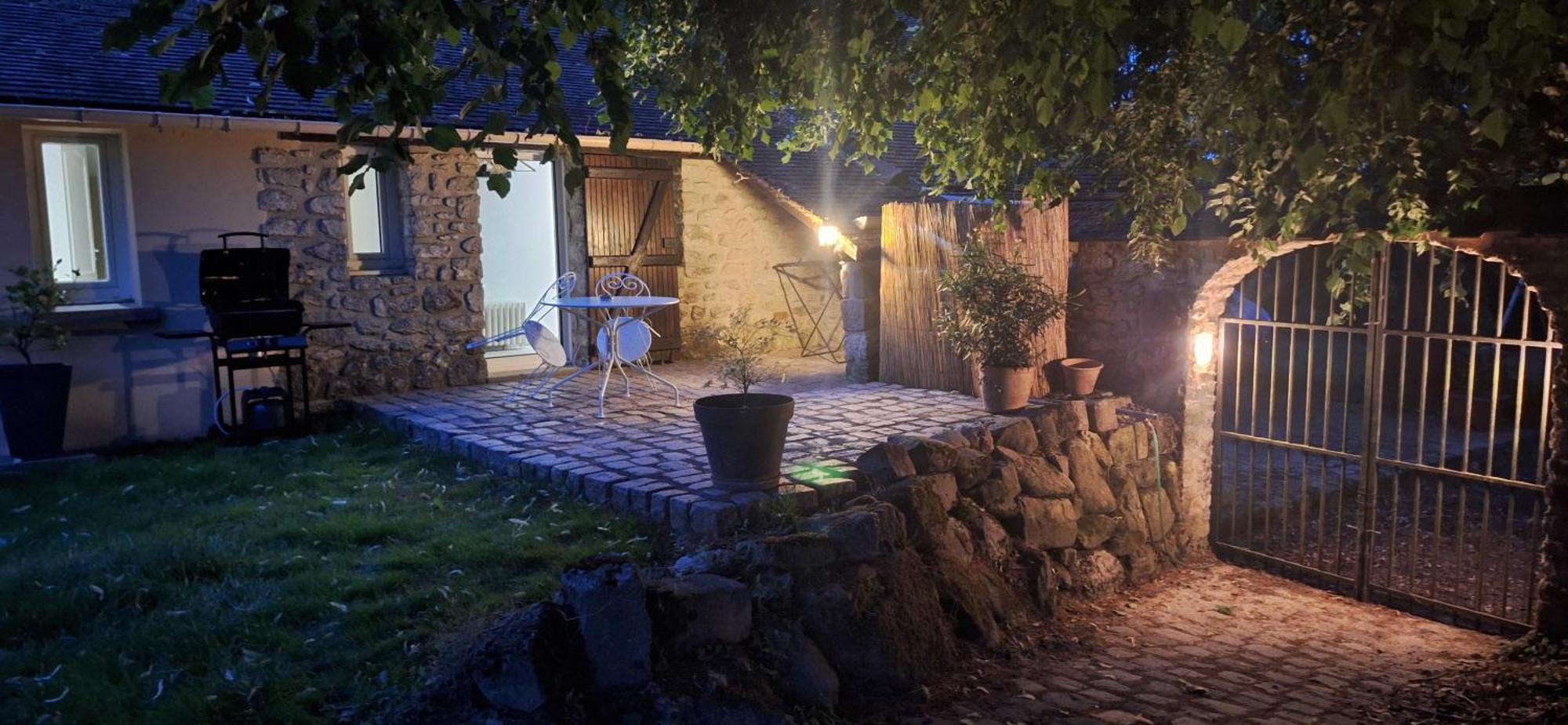 Le Relais Des Clefs - Au Calme Du Gatinais - Escapade A Deux - Terrasse Privee - Wifi - Offre Romantique Sur Demande Valpuiseaux Buitenkant foto